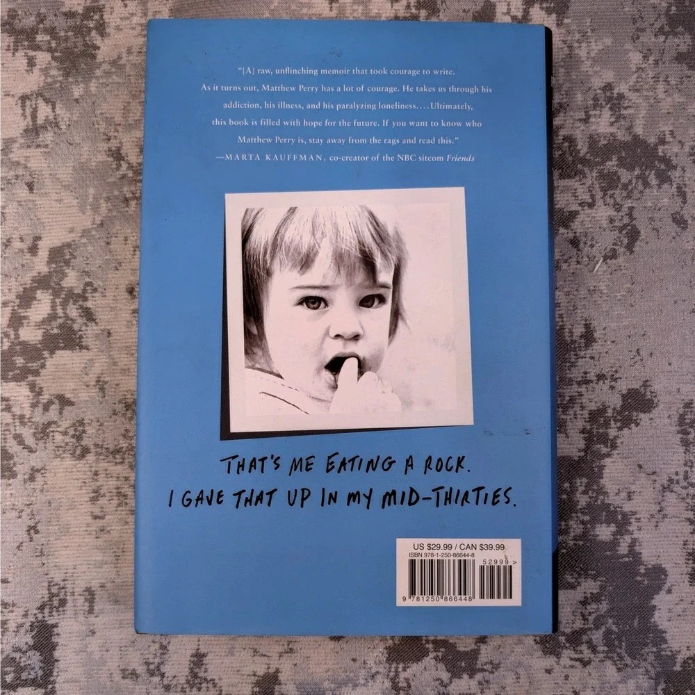 Friends Lovers and the Big Terrible‎ Thing Matthew Perry Memoir Hardcover 2022